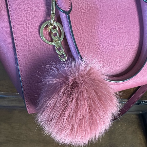 Michael Kors $358 MSRP Selma Tulip Pink Satchel Crossbody and MK Charm - Picture 10 of 11